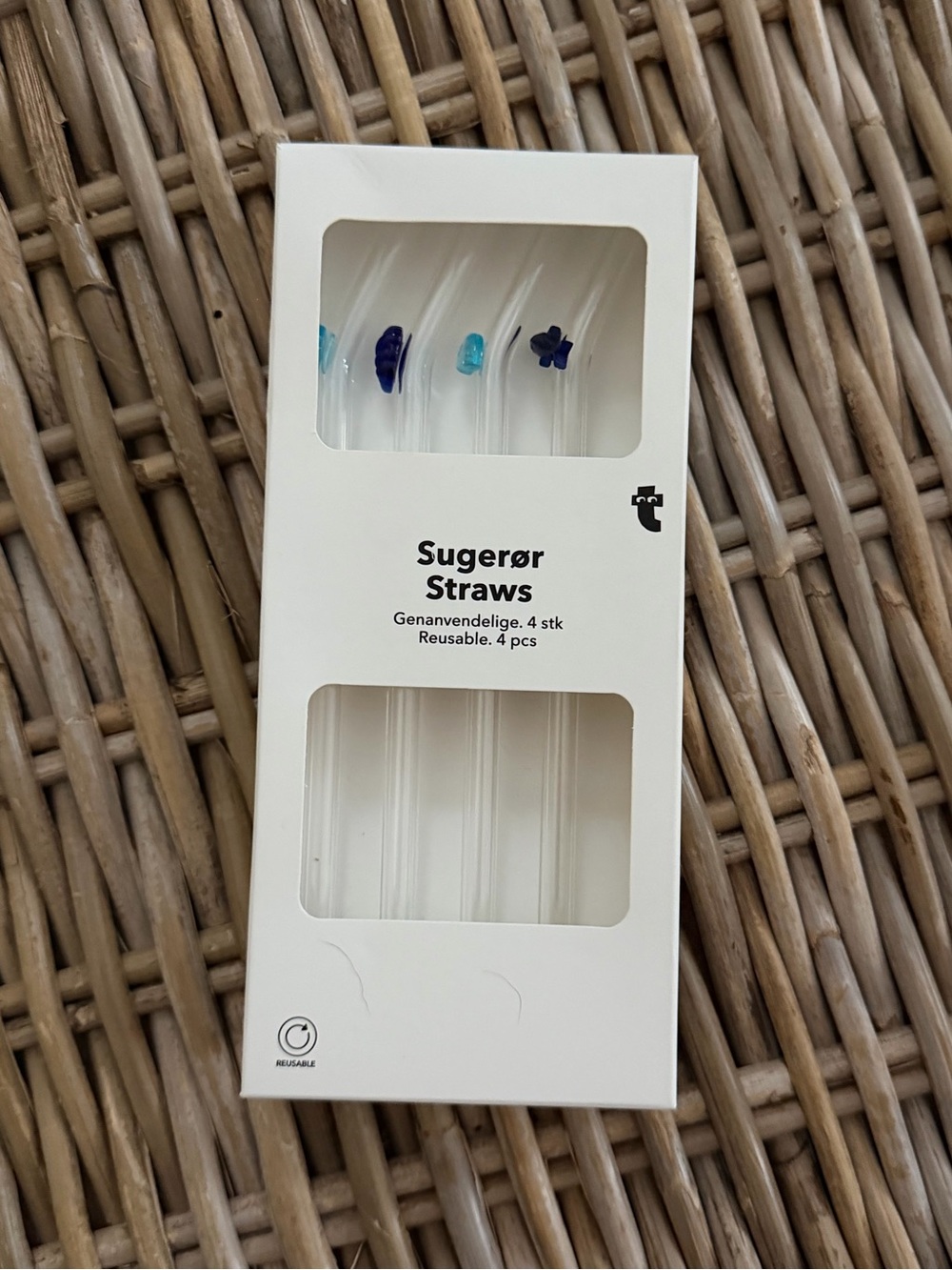 Flying Tiger Copenhagen - Set of 4 Glass Straws with Beach Theme Design